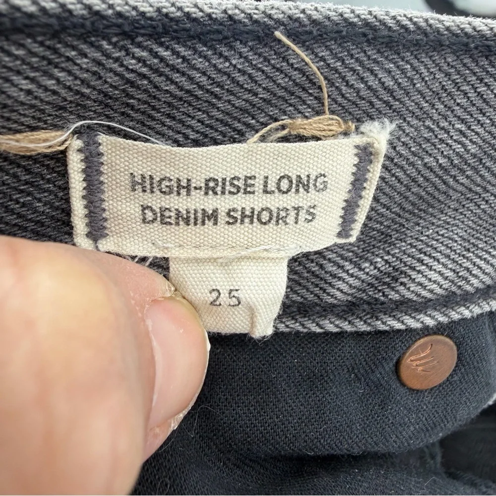 Madewell | High-Rise Long Denim Shorts in Bronxdale Wash Size 25 Style MC657‎